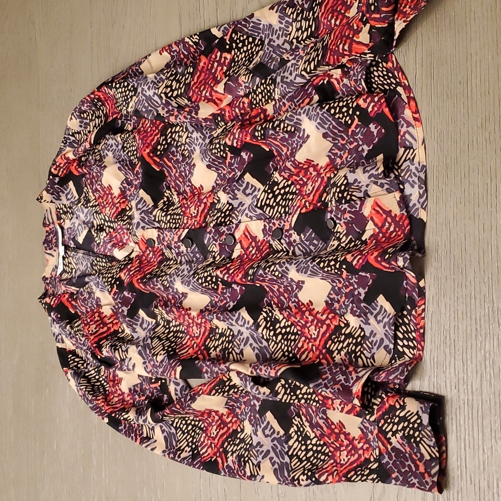 Trina Turk 100% silk womens blouse